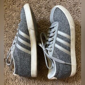 Adidas 6.5 neo gray sneaks!